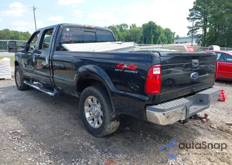 2008 Ford F-250 Fx4/Harley-Davidson/King Ranch/Lariat/Xl/Xlt z USA, uszkodzony, nr VIN 1FTSW21R98ED16382